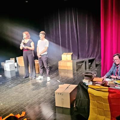 2022 La Guerre Des Rose Par Les Ni Vus Ni Connus